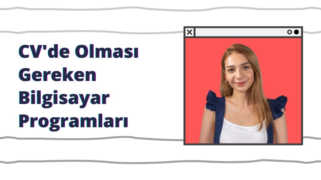 Yüzünde ışıltılı bir gülümsemeyle kameranın önünde bir kadın duruyor. Gözleri parıldıyor, yanakları hafifçe kızarmış ve dudakları sıcak, davetkâr bir gülümsemeyle kıvrılmış. Üzerinde siyah beyaz bir bluz var ve bluzun ön kısmında siyah mavi bir 'O' harfi bulunuyor. Saçları geriye doğru toplanmış ve yüzü yumuşak, dalgalı buklelerle çerçevelenmiş. Arka planda, üzerinde siyah ve mavi harfler bulunan bir tabela görülüyor. Kadın resmin odak noktasıdır ve onun varlığı sahneye neşeli bir atmosfer katmaktadır. Mutluluk ve memnuniyetin vücut bulmuş hali olan kadının gülümsemesi bulaşıcıdır.