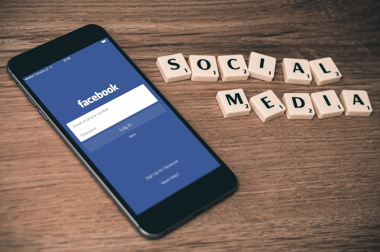 Sosyal Medya Bizden Neler Götürüyor?