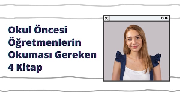 Parlak bir gülümsemesi ve mavi fırfırlı gömleği olan bir kadın, mavi metinli beyaz bir arka planın önünde duruyor. Gözleri hafifçe kapalı ve başı yana eğik. Solunda siyah ve mavi bir logo var ve göğsüne yakından bakıldığında göğüs dekoltesinin bir ipucu görülüyor. Büyük bir pencerenin önünde duruyor ve güneş ışığı yüzüne gölgeler düşürerek sıcak tenini ve güzel yüz hatlarını vurguluyor. Dudakları hafifçe ayrılmış, dostça bir ifadeyle doğrudan kameraya bakıyor. Saçları yüzünden geriye doğru çekilmiş ve elleri yanlarında duruyor.