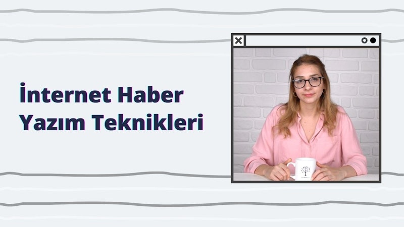Görüntüde gözlüklü ve pembe gömlekli bir kadın görülüyor. İki eliyle elinde beyaz bir kupa tutmaktadır. Yüzü hafifçe sağa eğiktir ve yüzünde küçük bir gülümseme vardır. Saçları topuz yapılmış ve doğrudan kameraya bakıyor. Arkasında siyah çizgiler olan beyaz bir yüzey ve solunda beyaz zemin üzerinde siyah bir Y harfi var. Kadın görüntünün ön planında yer alıyor ve kupa elinde net bir şekilde görülebiliyor. Duruşu rahat ve ifadesi memnun.