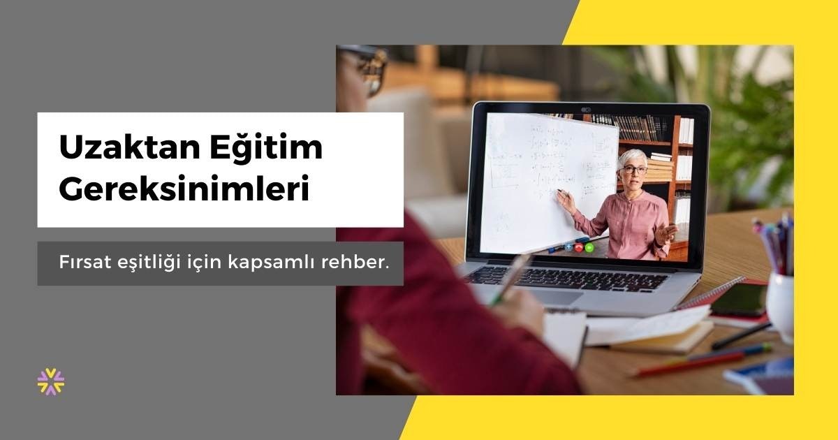 Genç bir kadın masa başında dizüstü bilgisayarının önünde oturuyor. Pembe bir bluz giymiş ve elinde bir kalem var. Masanın üzerinde siyah metinli beyaz bir tabela ve beyaz metinli gri dikdörtgen bir tabela vardır. Arkasında, üzerinde yazı varmış gibi görünen bir beyaz tahta vardır. Sağında yakın çekim bir telefon var. Yüzü biraz odak dışı ama yine de yüz hatlarını seçebiliyoruz. Dikkatle dizüstü bilgisayara bakıyor, görünüşe göre derin düşüncelere dalmış.