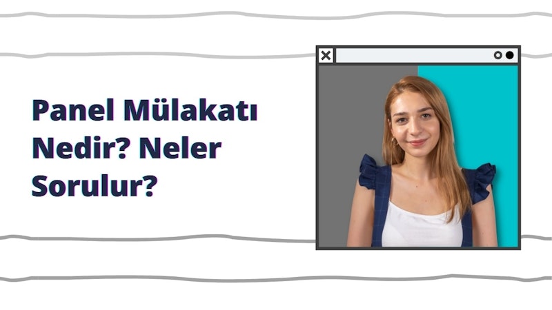 Resimde, fotoğraf için mutlu bir şekilde gülümseyen bir kadının yüzünün yakın çekimi görülüyor. Omuzlarından aşağı dökülen ve yüzünü çerçeveleyen uzun, siyah saçları var. Teni açık tenli ve gözleri parlak mavi renkte. Ağzı, inci gibi beyaz dişlerini gösteren geniş, neşeli bir sırıtışla kıvrılmış. Arka planda mavi yazıların olduğu beyaz duvarlar ve mavi ceket giyen bir kişinin kolu var. Çerçevenin sol tarafında siyah ve mavi bir harf var. Kadın memnun ve kendinden emin görünüyor, dünyayı ele geçirmeye hazır.