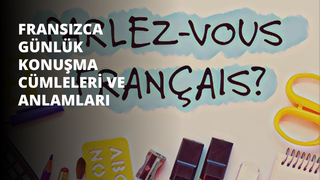 Bir grup çeşitli nesne beyaz bir yüzey üzerine yerleştirilmiştir. Bunların arasında keskin uçlu ve kavisli saplı bir çift sarı makas var. Diğer nesneler arasında kırmızı bir cetvel, siyah bir kalem ve kahverengi bir zımba bulunmaktadır. Sağ üst köşeye beyaz bir kupa yerleştirilmiş ve eşyaların etrafına birkaç kağıt parçası serpiştirilmiş. Nesnelerin renkleri düz beyaz arka planla kontrast oluşturarak göze çarpmalarını sağlıyor. Eşyalar düşünceli bir şekilde oraya bırakılmış gibi görünüyor ve bir amaç için hazırlandıklarını düşündürüyor.