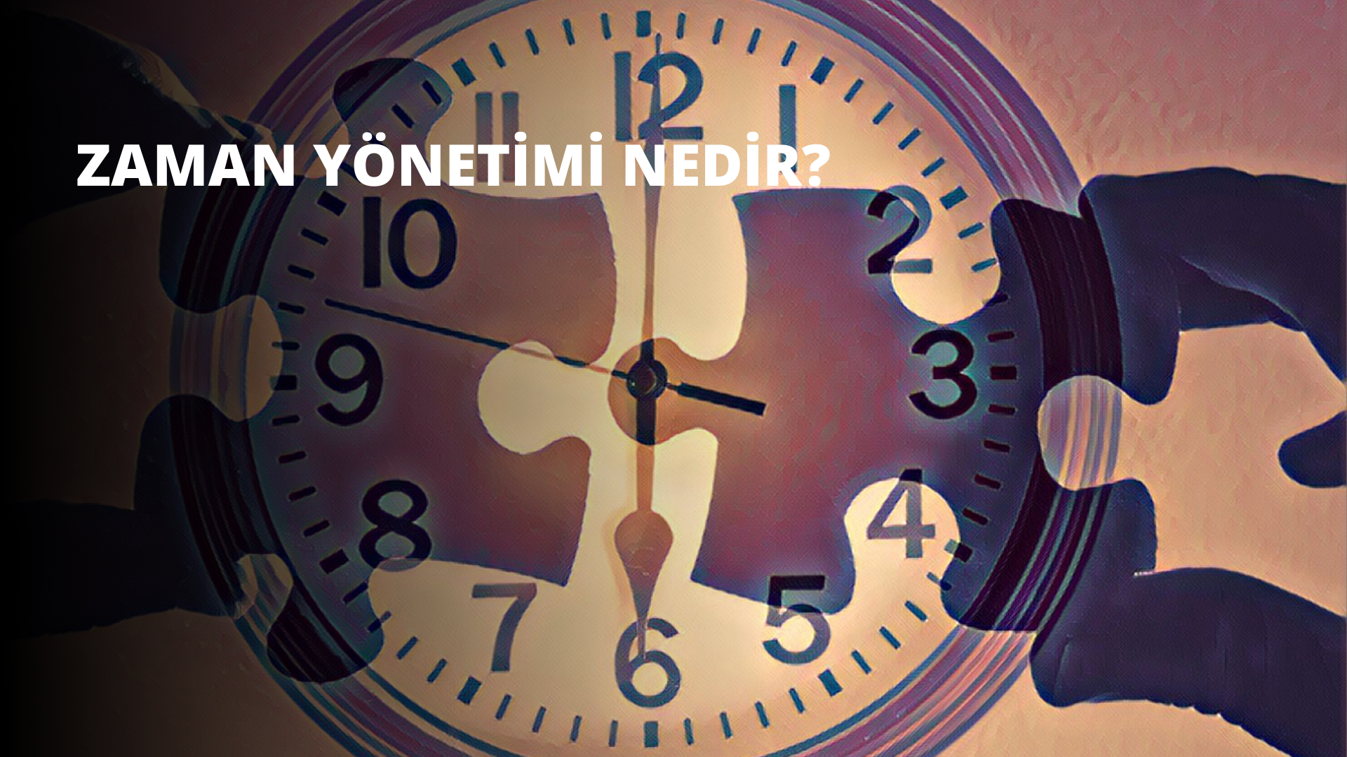 Resimde yapboz parçası olan bir saat görülmektedir. Saat dikdörtgen şeklindedir ve siyah bir çerçeveye sahiptir. Saatin ön yüzü beyazdır ve üzerinde siyah rakamlar ve ibreler vardır. Saatin sağında dikdörtgen bir bulmaca parçası vardır. Parça sarıdır ve etrafında mavi bir kenarlık vardır. Saat ve yapboz parçası beyaz bir yüzey üzerinde yer almaktadır. Görüntünün arka planı hafifçe bulanıklaştırılarak yumuşak bir odak efekti verilmiştir. Saatin üzerindeki zaman yaklaşık 10:10'dur. Görselin sıcak ve davetkar bir havası vardır.