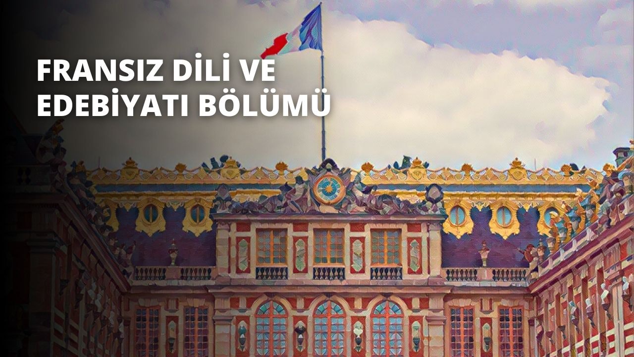 Resmin ortasında yüksek bir bina duruyor ve tepesinde büyük bir bayrak dalgalanıyor. Binanın alt kısmı hafifçe bulanık, bu da inşa sürecinde olduğunu gösteriyor. Gökyüzü parlak bir mavidir ve birkaç beyaz bulut etrafa dağılmıştır. Binanın solunda, üzerinde renkli fayanslar ve bir saat bulunan büyük bir pencere var. Pencere hafifçe odak dışı, arka planda ise güneş var. Binanın sağında sarı bir nesne var, o da hafifçe odak dışı. Görüntünün alt kısmı gri bir arka plana sahip ve üzerinde beyaz bir metin yazılı. Sonuç olarak görüntü, tepesinde bir bayrak ve birçok ilginç ayrıntıyla inşaat halindeki bir binayı yakalıyor.