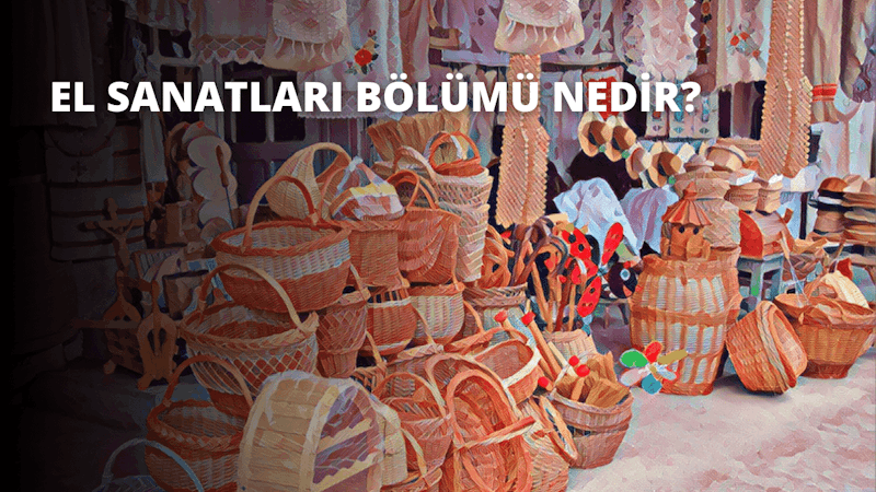 Bu resim bir grup sepet ve hasır şapkayı tasvir etmektedir. Üzerinde çiçek olan pembe bir sepetin yakın çekimi ve çiçeksiz başka bir sepetin yakın çekimi var. Sepetlerden birkaçı bir yığın halinde bir araya getirilmiş. Arka planda bulanık bir yelpaze görüntüsü de var. Görüntüdeki renkler çoğunlukla pembe, kahverengi ve sarının sıcak tonları. Sepetlerin şekilleri yuvarlak ve düz bir yüzeye sahip, şapkalar ise yuvarlak ve kenarlı. Sepetlerin dokusu pürüzlü, şapkaların dokusu ise pürüzsüzdür. Görüntüdeki ışık yumuşak ve dağınıktır.