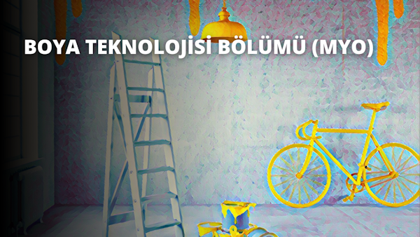 Odanın köşesinde, mavi zeminli sarı bir bisikletin yanında mavi boyalı beyaz bir merdiven duruyor. Bisikletin üzerinde, mavi fonda göze çarpan sarı bir zil var. Merdiven duvara yaslanmış, bisiklet ise önüne park edilmiştir. Oda, tüm ortama canlı ve neşeli bir görünüm veren mavi ve sarı bir boyaya sahip. Merdiven biraz paslanmış ama yine de iyi durumda. Bisikletin parlak sarısı, duvarın mavisi ve boyanın sarı ve mavisi bir araya gelerek benzersiz, göz alıcı bir görüntü oluşturuyor.