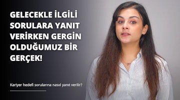 Uzun kahverengi saçlı bir kadın resmedilmiş, siyah bir arka plan üzerinde duruyor. Saçları dökülmüş ve omuzlarının üzerinden dökülerek göğsüne kadar uzanıyor. Kadın, yakası düşük ve gözyaşı damlası şeklinde bir kolyeyi ortaya çıkaran beyaz bir gömlek giyiyor. Resmin sağ tarafında, siyah zemin üzerinde beyaz bir Z harfi görülüyor. Daha sağda, beyaz bir harfin yanı sıra bir kişinin kulağının yakın çekimi de görülebiliyor. Resim kadının yüzünün yakın çekimidir ve gözleri, burnu ve dudakları da dahil olmak üzere yüz hatlarını detaylı bir şekilde yakalamaktadır. Dudakları hafifçe ayrılmış ve bakışları bir tarafa kaymış olan kadının yüzünde sessiz bir tefekkür ifadesi var.