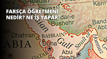 Bu bir ülke haritasının yakın çekim görüntüsüdür. Sol üst köşede kırmızı ve sarı bir sembol ve ortada beyaz bir yüzey üzerinde büyük siyah bir harf bulunmaktadır. Sağ tarafta, sağ üst köşede beyaz bir 'O' harfi var. Sol alt köşede siyah bir yüzey üzerinde beyaz bir harf bulunan bir işaretin yakın çekimi var. Sağ alt köşede ise çok detaylı bir haritanın yakın çekimi yer alıyor. Harita birçok farklı renk ve sembol içeriyor. Harita, ülkenin ve özelliklerinin karmaşık bir temsilidir.