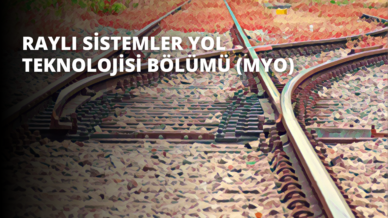 Bu görsel, koyu bir arka plan üzerinde beyaz metinli bir tren yolunu tasvir etmektedir. Metin karanlığa karşı görülebilir ve daire içinde beyaz bir O şeklindedir. Görüntü tren yolunun yakın çekimidir ve metal rayların yanı sıra yolu oluşturan çizgi ve çıkıntıların ayrıntılarını ortaya koymaktadır. Arka planda, kum ve dalgaların göründüğü bulanık bir plaj görüntüsü var. Görselde ayrıca bir logonun yakın çekiminin yanı sıra bir şapkanın yakın çekimi de yer alıyor. Genel olarak görüntü, beyaz metnin odak noktası olduğu bir tren yoluna detaylı bir bakış niteliğindedir.