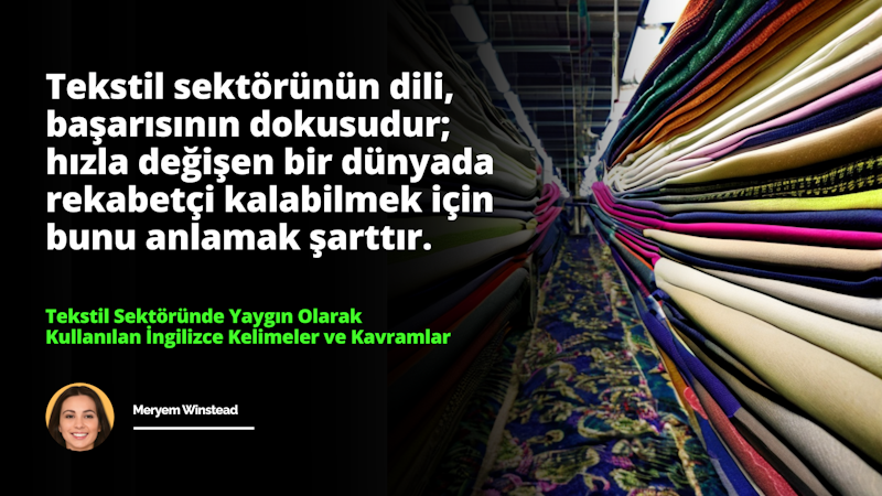 Bir yığın renkli kumaş düzgün bir yığın halinde düzenlenmiştir. Kumaş kırmızı, mavi, sarı, yeşil ve mor dahil olmak üzere birkaç farklı tondan oluşuyor. Yakından bakıldığında, parlak ve canlı bir kompozisyon oluşturmak için birlikte dokunan kumaşın tek tek liflerini ayırt etmek mümkündür. Kumaşın üst kısmı hafifçe kırışarak görüntüye doku katıyor. Arka planda, siyah zemin üzerinde siyah beyaz bir harf ve kahverengi beyaz desenli bir halının yakın çekimi görülüyor. Genel etki, göze çarpacağı kesin olan büyüleyici bir görüntüdür.
