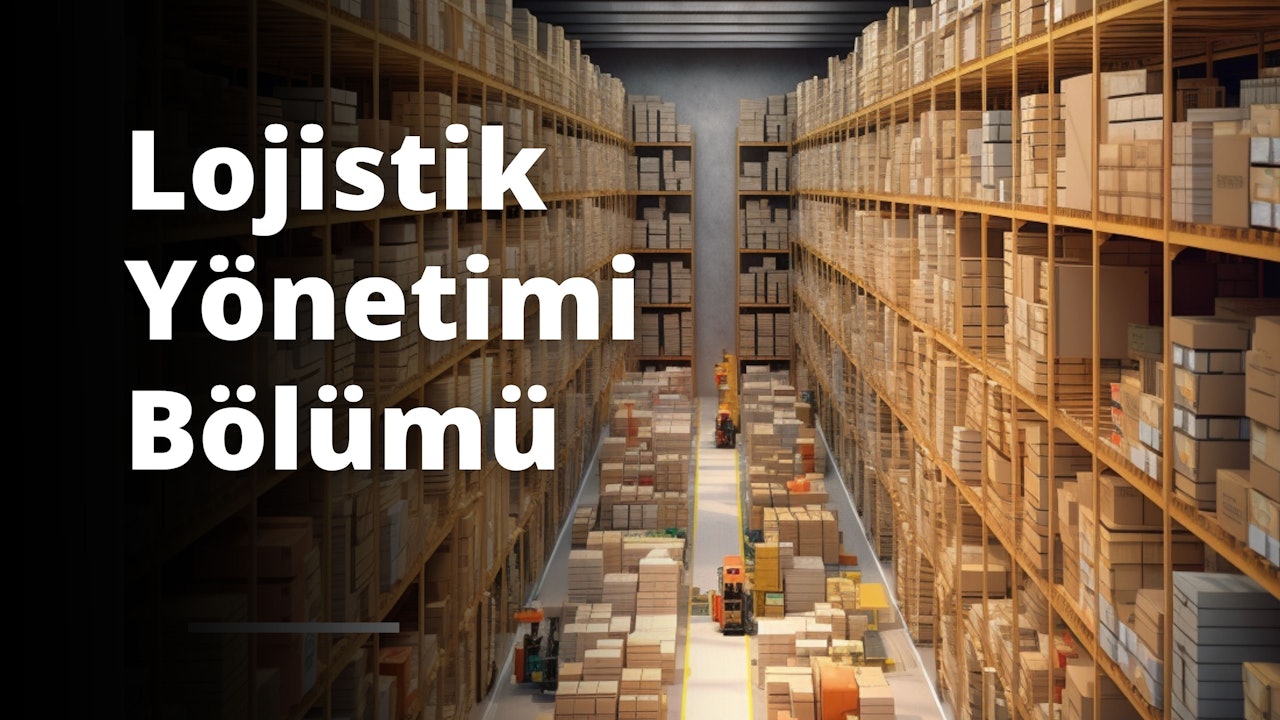 Bu resimde, rafları kutularla dolu bir depo ve bir forklift görüyoruz. Arka planda bir duvar var. Ön planda ise siyah zemin üzerinde beyaz bir harf, bir 'E' harfi var. Bu harf yakın plandadır ve siyah zemin üzerinde beyaz bir rakamla birlikte görülmektedir. Depo oldukça büyük ve iyi organize edilmiş görünüyor. Raflar çeşitli boyut ve renklerde kutularla dolu ve arka köşede bir forklift park etmiş durumda. Depodaki aydınlatma parlak ve nispeten temiz. Bu görüntü, kutuların ve bir forkliftin bulunduğu bir depoyu tanımlamak üzere bir görüntü başlığı veri kümesi hazırlamak için kullanılabilir.