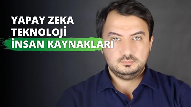 Bu resim sakallı ve bıyıklı bir adamı tasvir etmektedir. Güçlü bir çene çizgisi ve belirgin elmacık kemikleri olan yuvarlak bir yüzü vardır. Sakalı kalın ve dolgun, çenesini ve üst dudağını kaplıyor. Bıyığı düzgünce kesilmiş ve ağzının üzerinde düzgün bir çizgi halinde aşağı sarkıyor. Gözleri kapalı ve kaşları konsantrasyon göstergesi olarak çatık. Kalın, koyu renk saçları vardır ve birkaç teli şapkasının altından dışarı bakmaktadır. Teni açık renktir ve yüz ifadesi düşünceli bir ifadedir. Yeşil ve beyaz bir şapka ile kahverengi uzun kollu bir gömlek giyiyor. Genel etki bir güç ve istikrar etkisi yaratıyor.