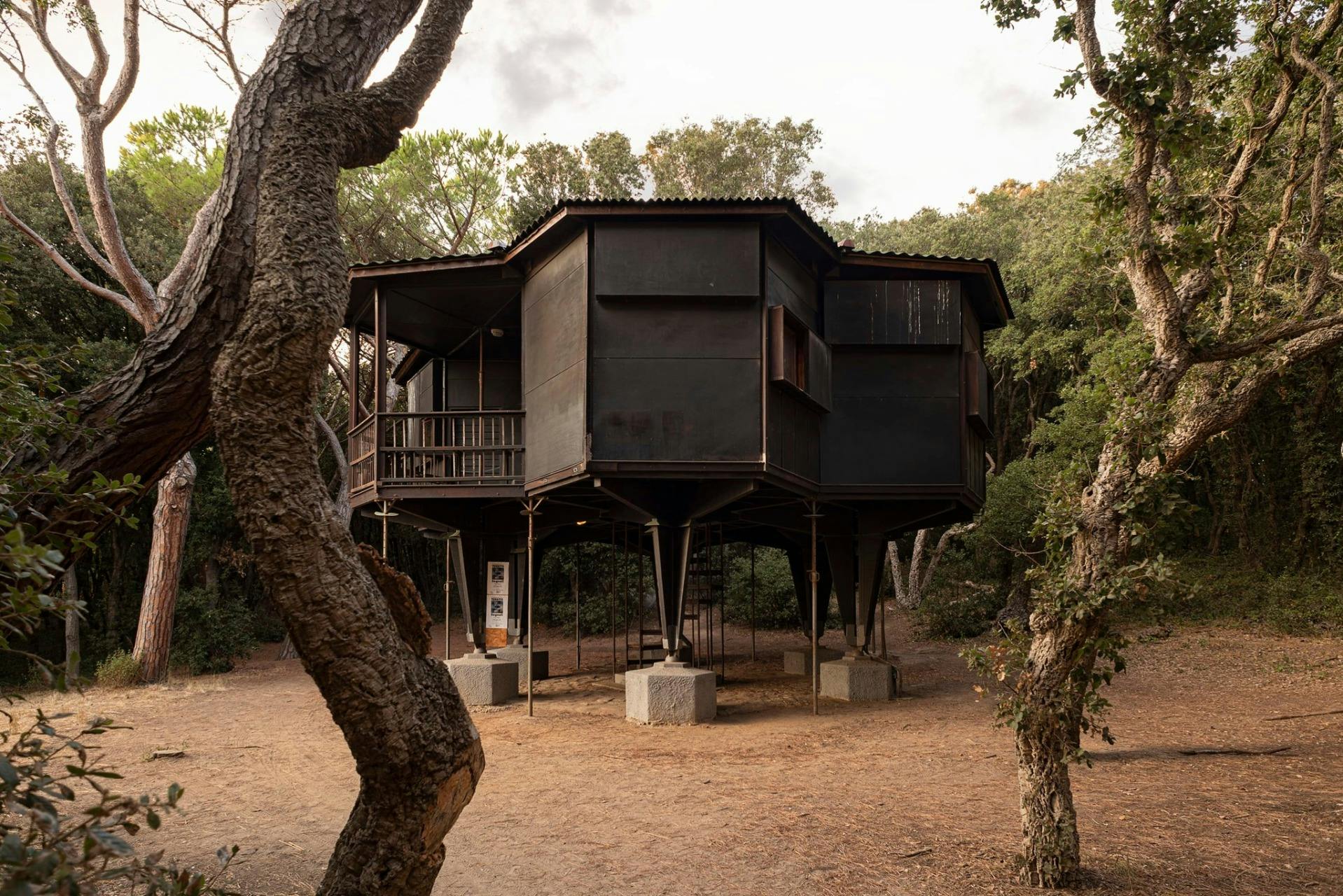 Casa Esagono, Giorgini