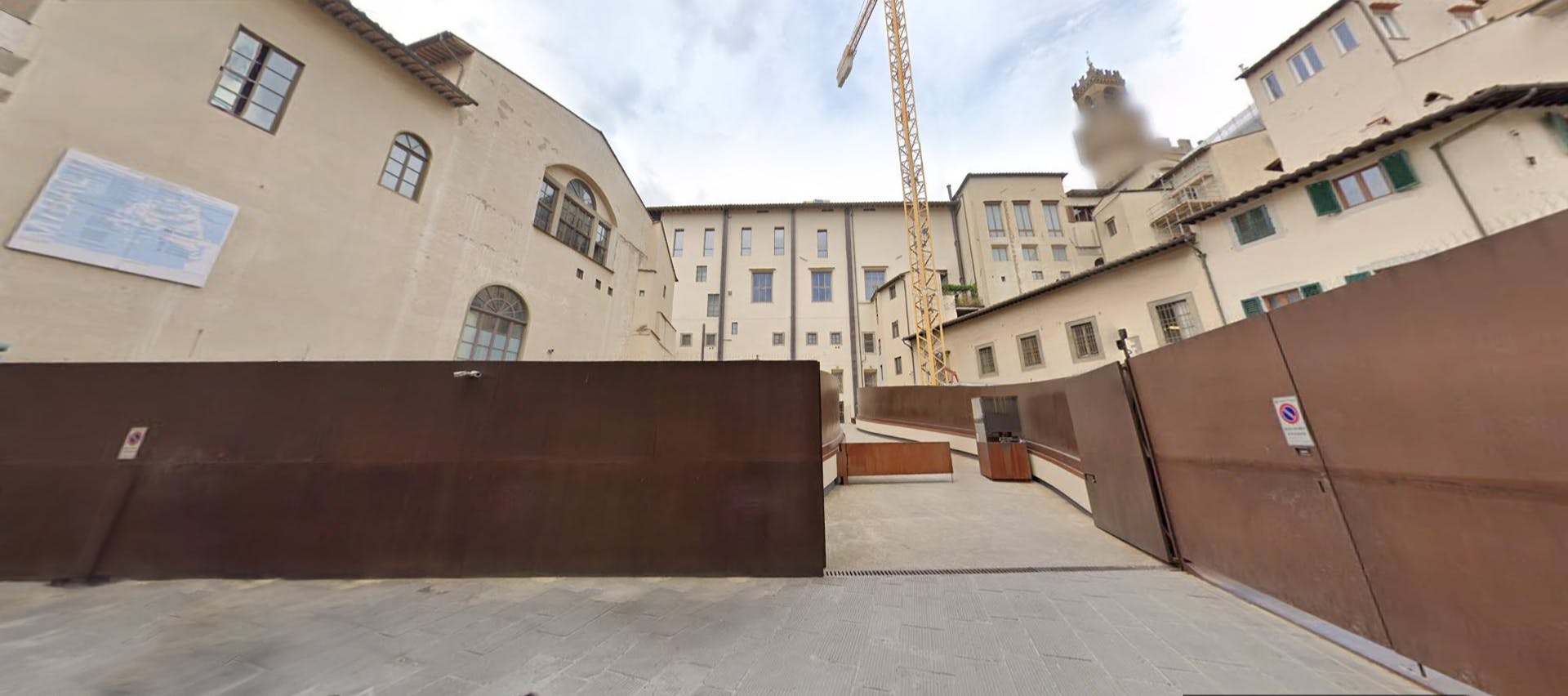 Uscita degli Uffizi