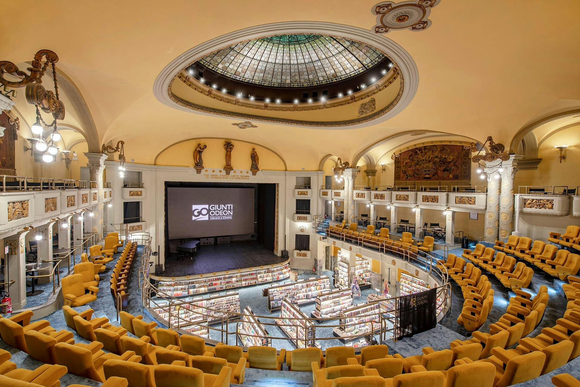 Interno del Giunti Odeon