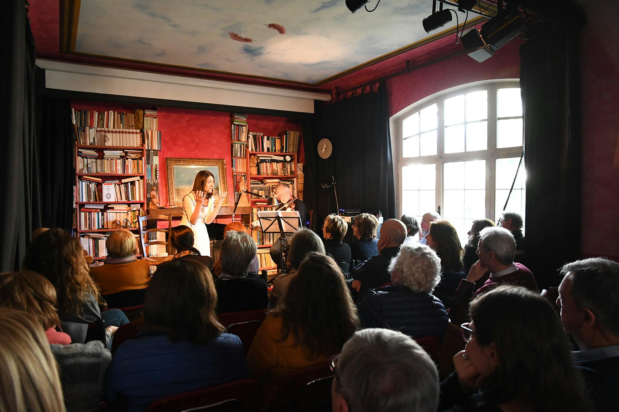 Elisabetta Salvatori nel suo Teatrino in Salotto