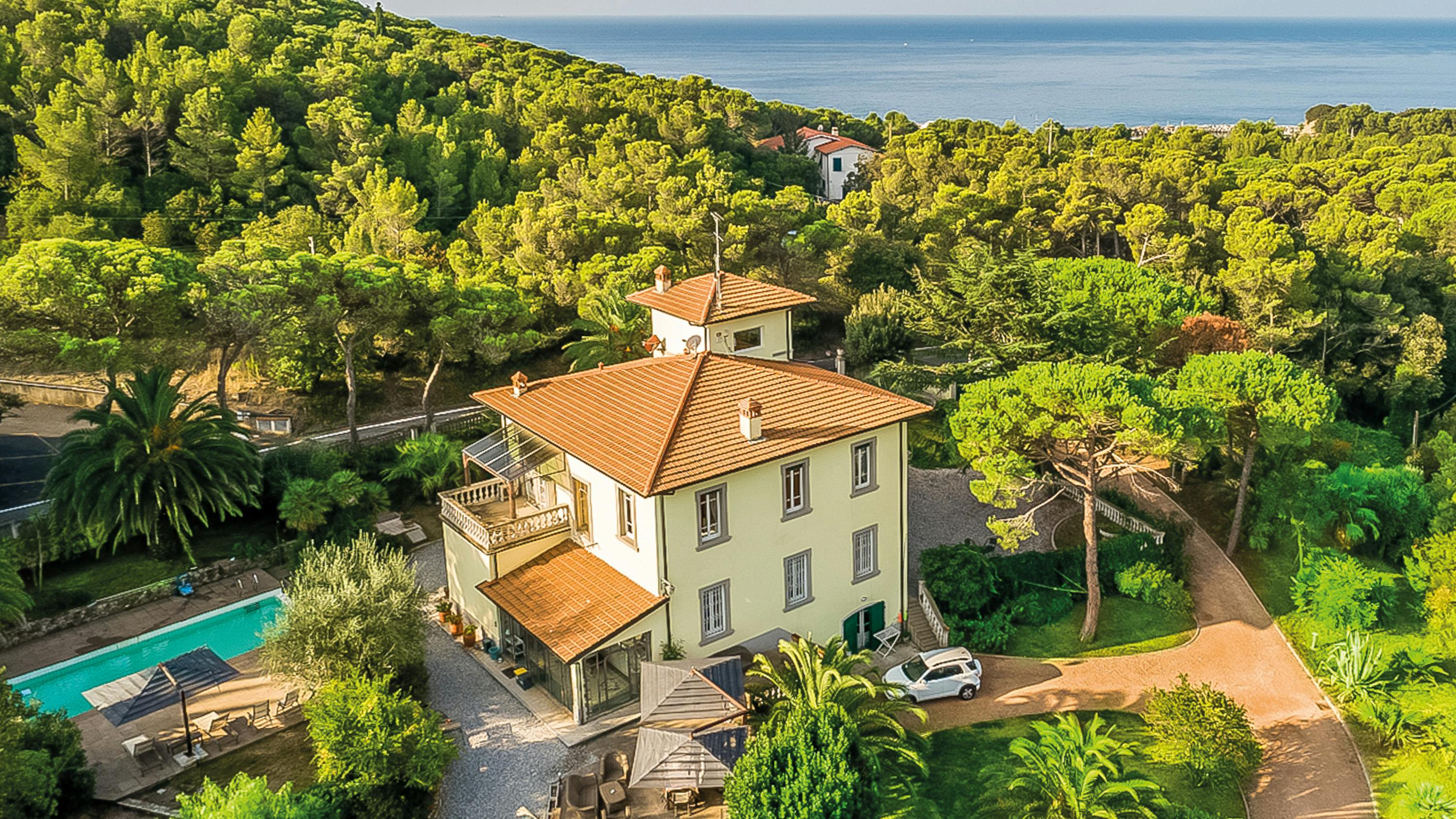 Coldwell Banker Global Luxury - Forte dei Marmi