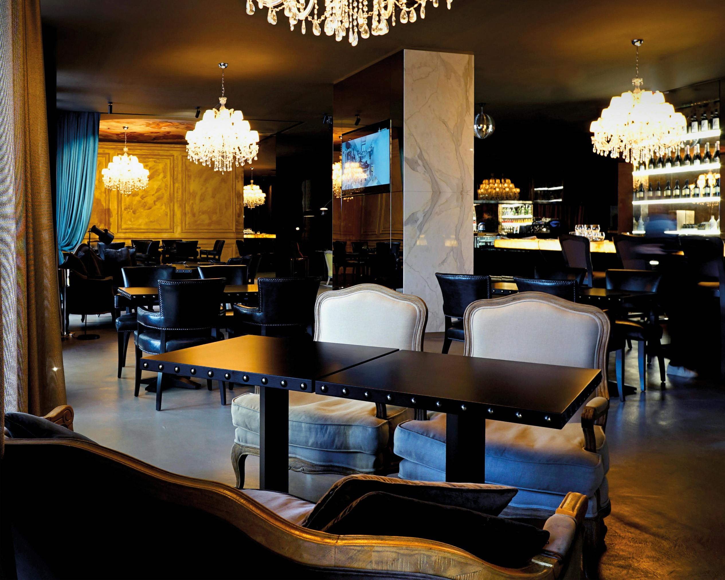Village Ristorante Gourmet e Lounge Bar