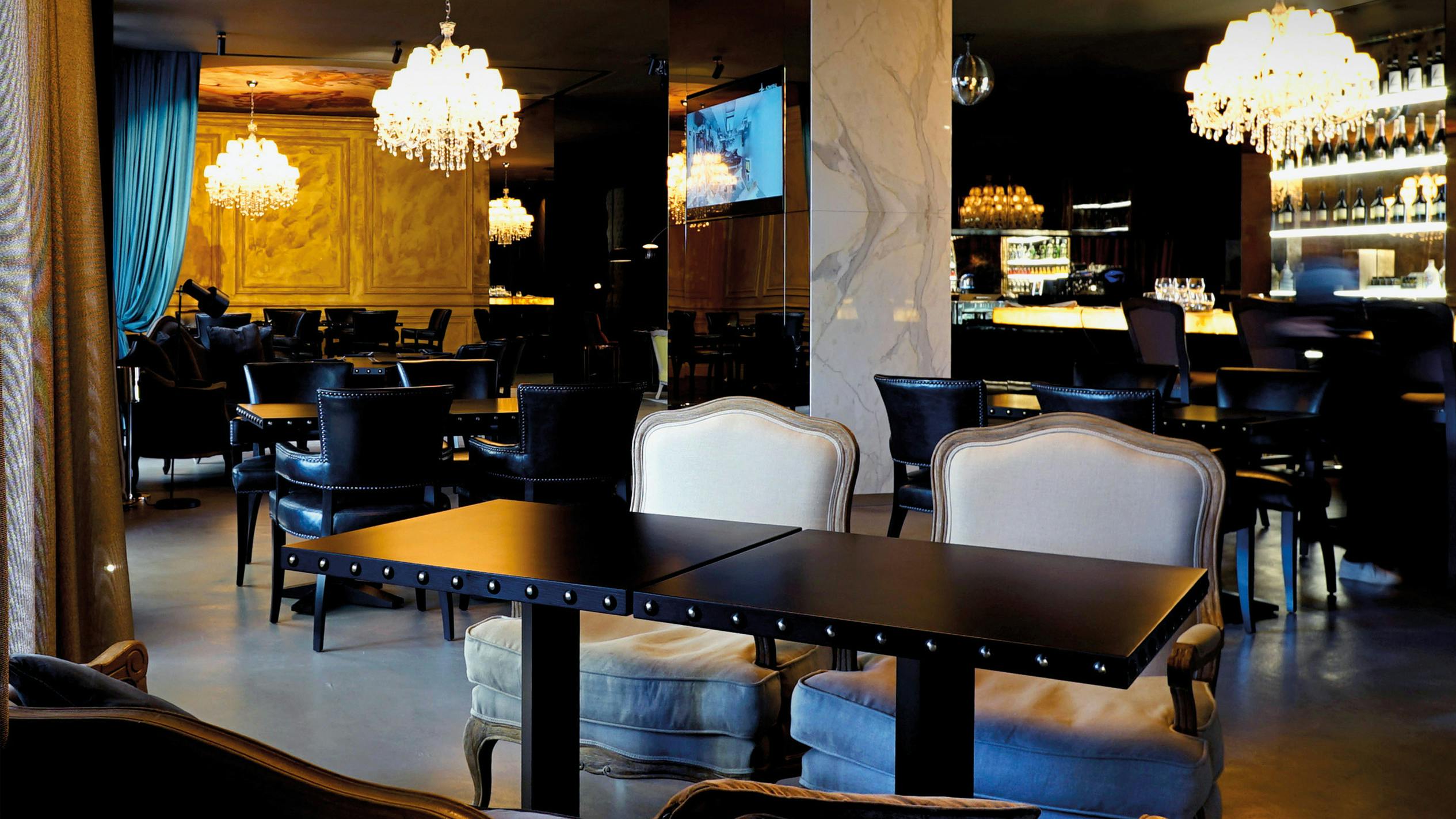 Village Ristorante Gourmet e Lounge Bar