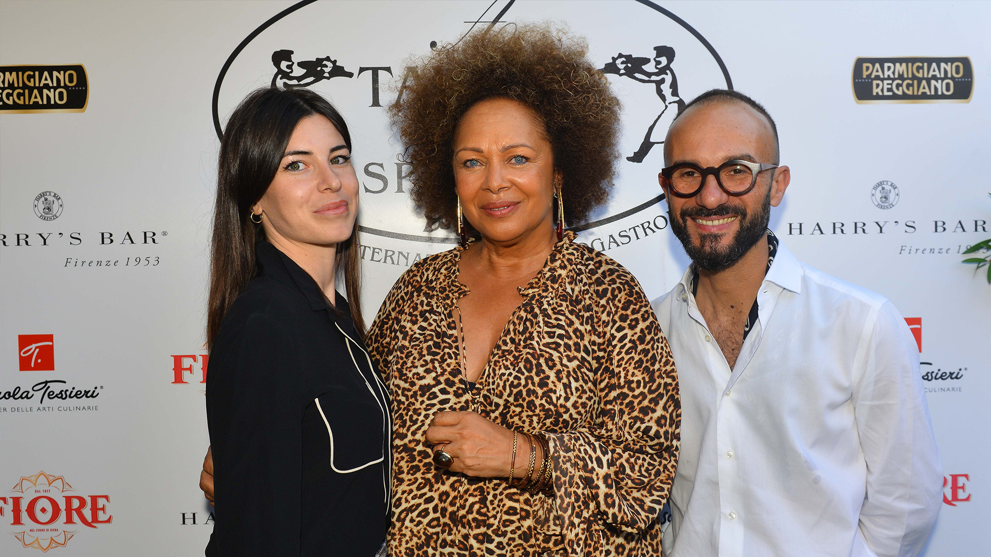 A tavola sulla spiaggia 2023