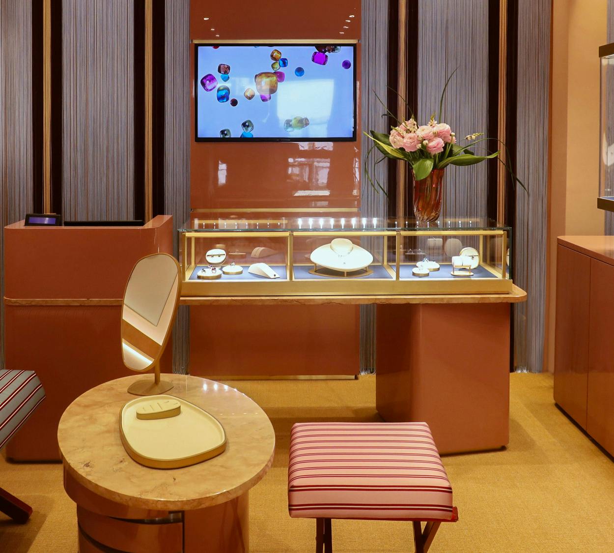 Boutique Pomellato Forte dei Marmi Boutique Pomellato Forte dei Marmi