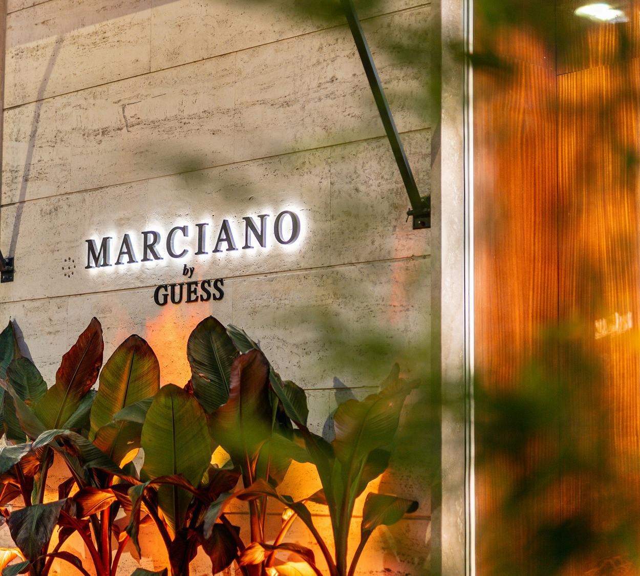 Marciano by Guess Boutique Forte dei Marmi Marciano by Guess Boutique Forte dei Marmi