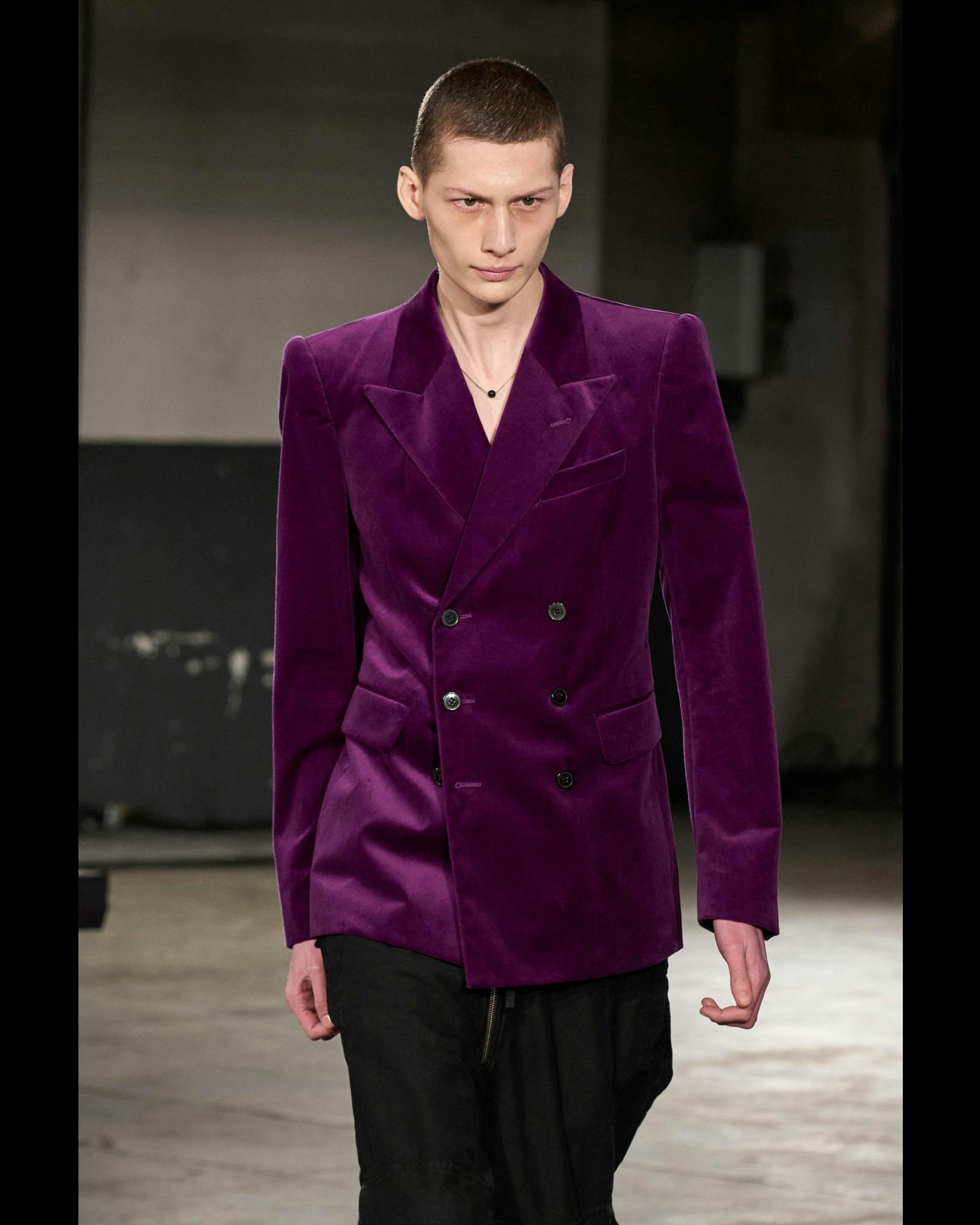 Dries Van Noten FW 23/24 - ©launchmetrics.com/spotlight