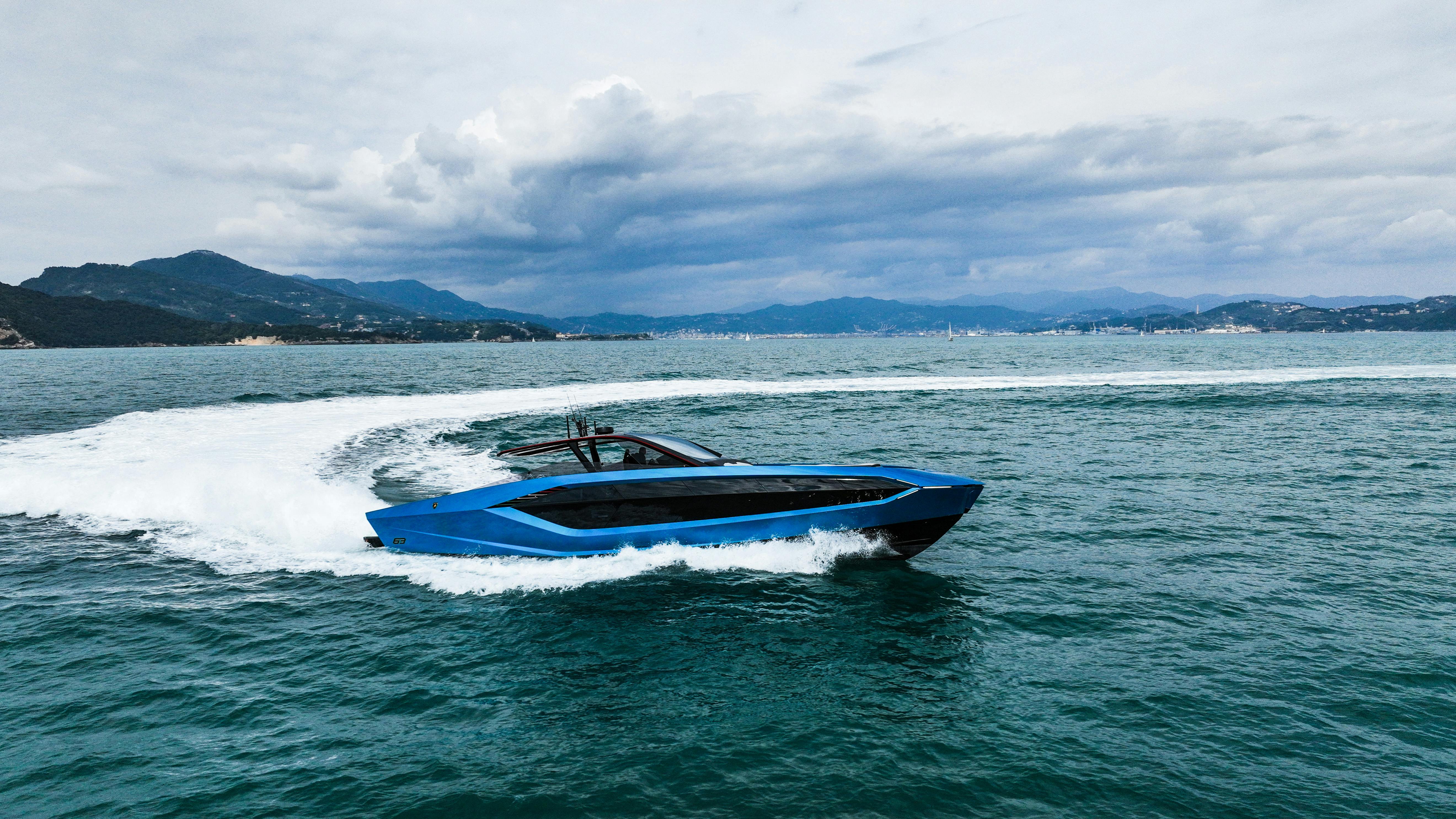 Tecnomar for Lamborghini 63’ blu uranus