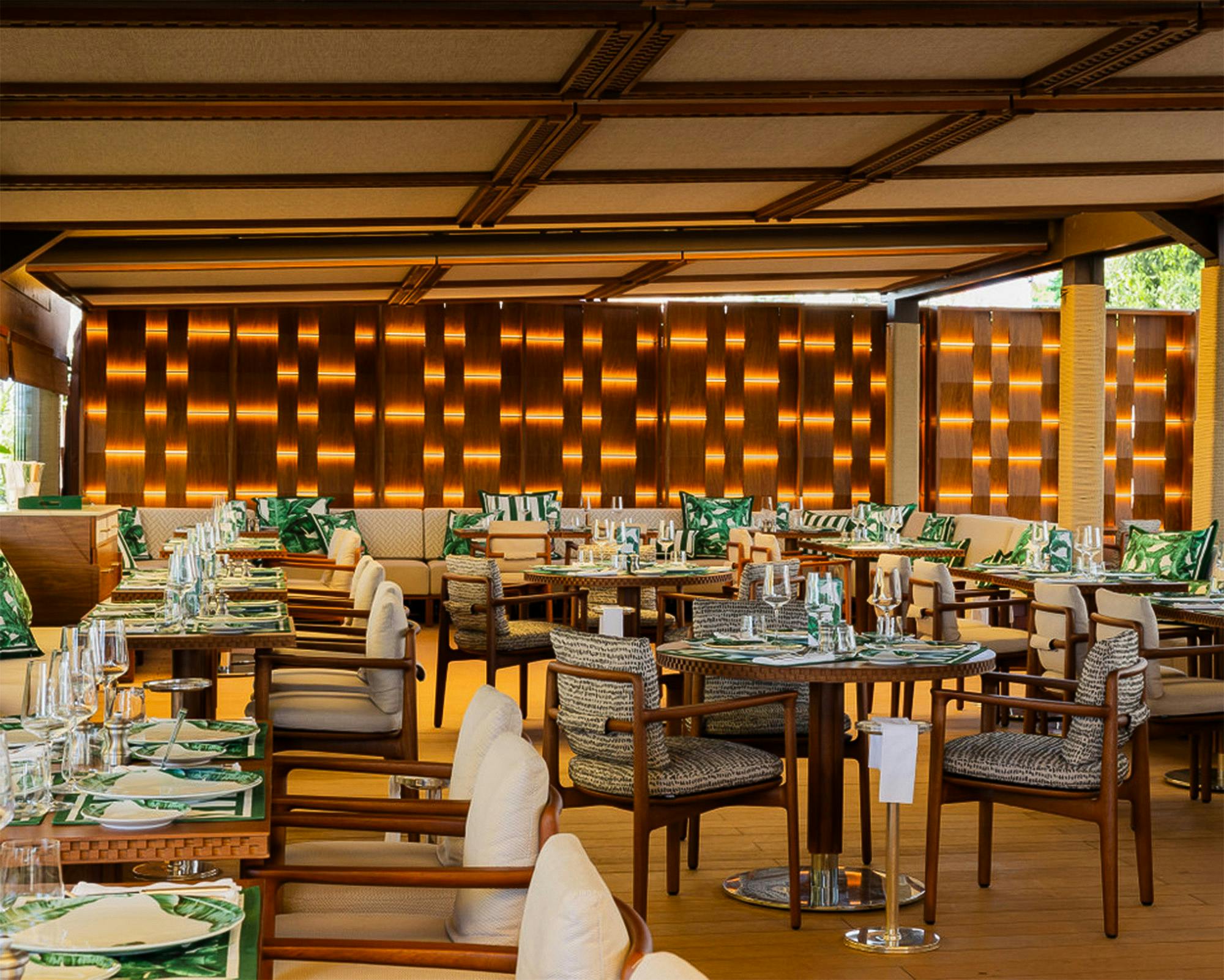 Il ristorante Vesta del Twiga Beach Club Versilia