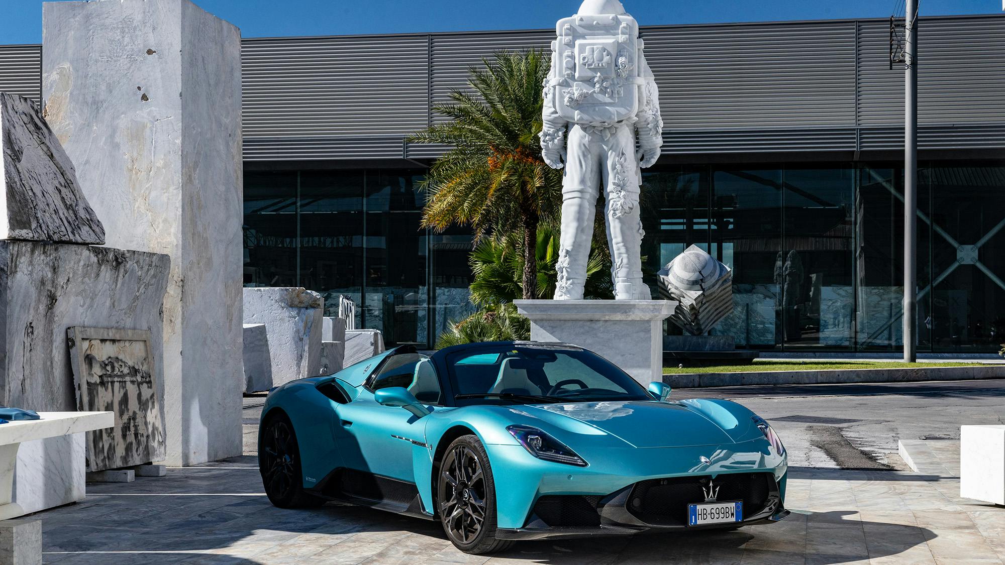 Maserati MCPura Driving Experience in Versilia: atelier Henraux Querceta