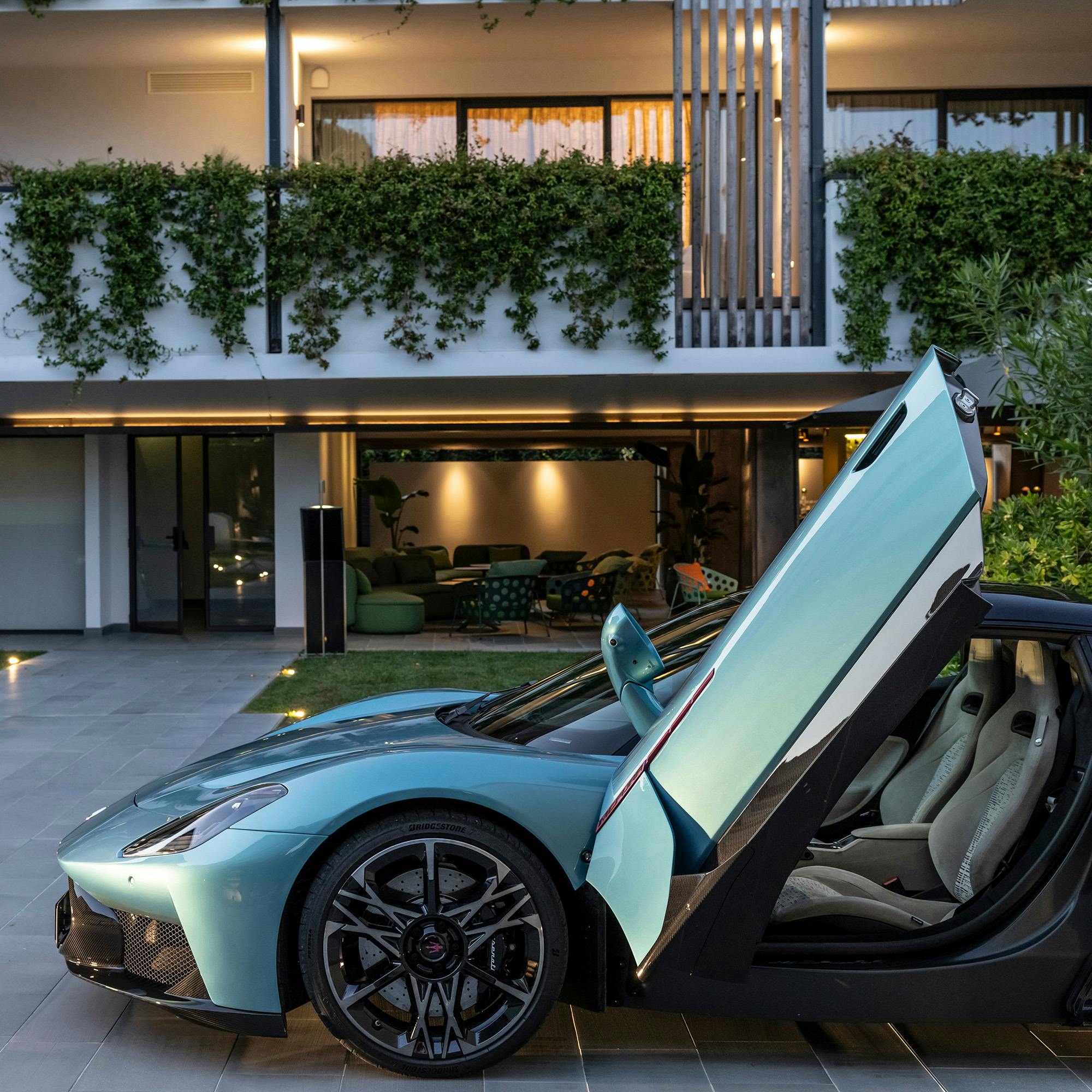 Maserati MCPura Driving Experience in Versilia: hotel Byron Forte dei Marmi