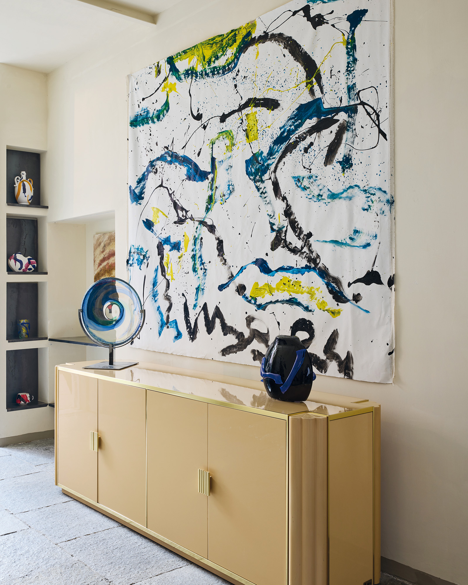 Uno scorcio della galleria Bellina a Pietrasanta