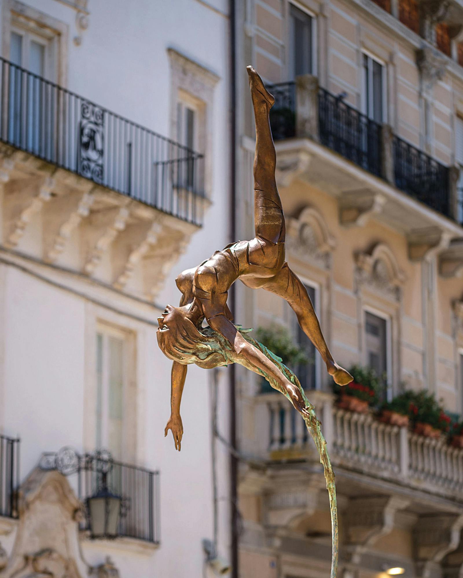 Un'opera di Andrea Roggi esposta a Martina Franca