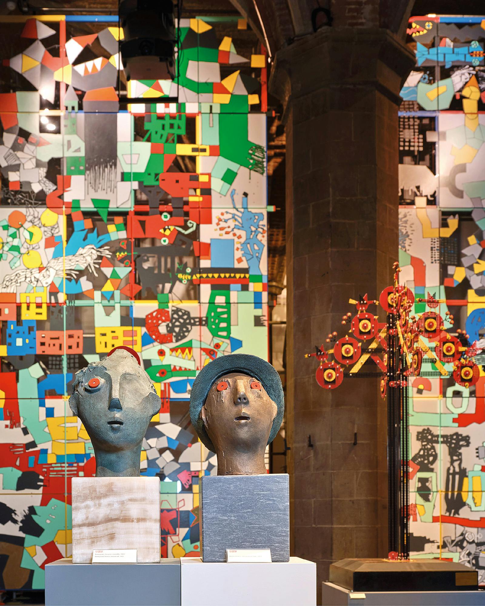 Un'esposizione di opere di Tano Pisano