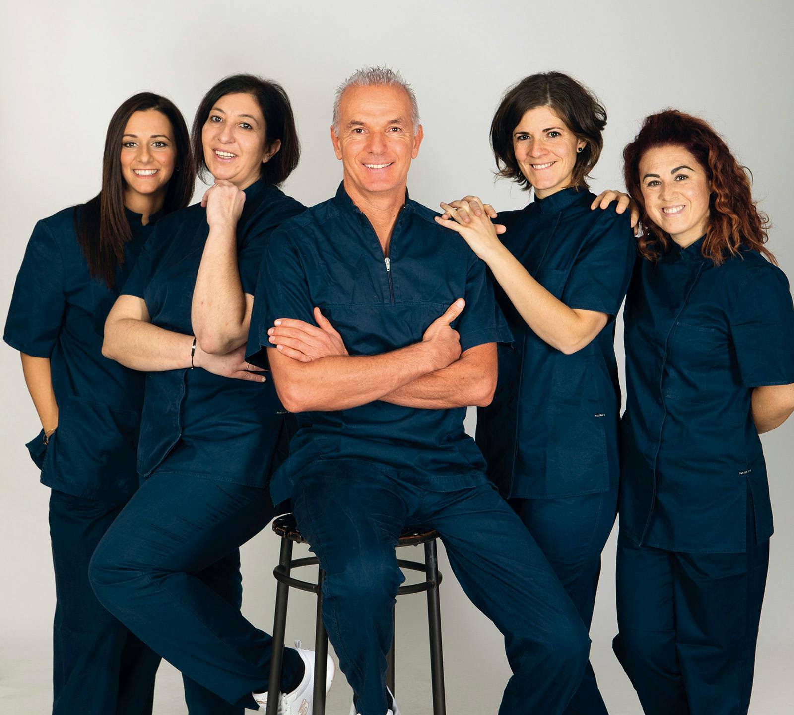 Lo staff dello studio odontoiatrico del dottor Marco Barberi Lo staff dello studio odontoiatrico del dottor Marco Barberi