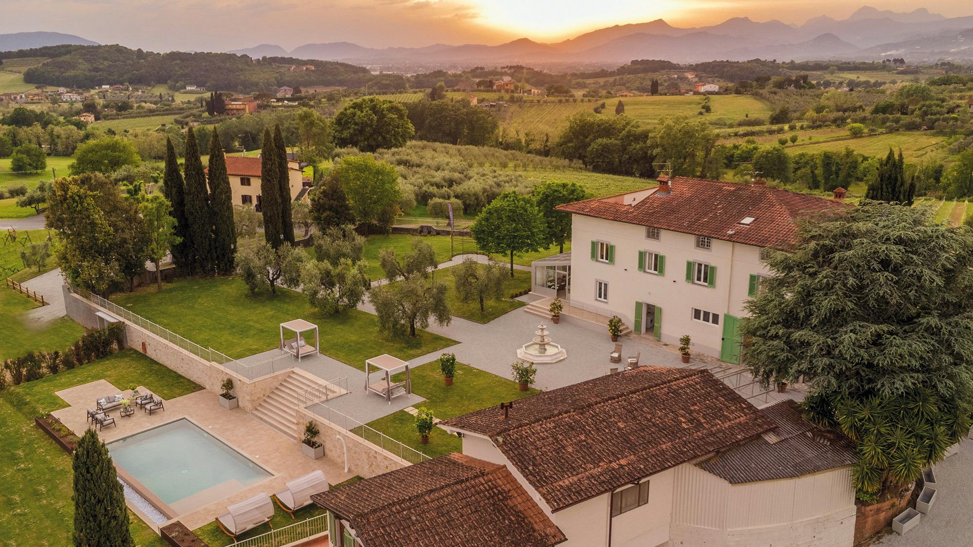 Lucca Apartments and Villas