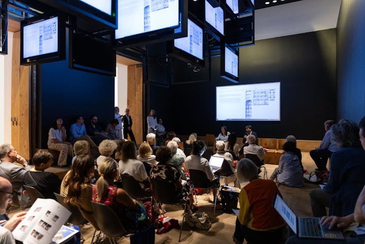 Una vista della sala durante la conferenza stampa