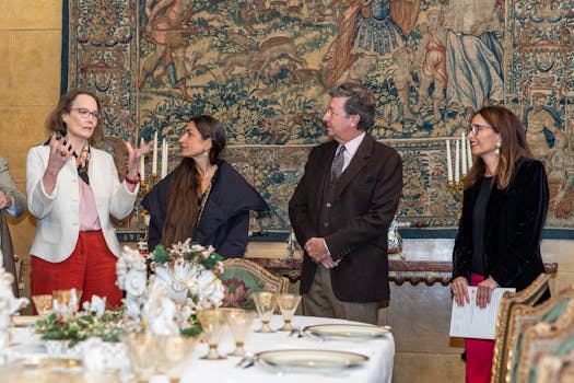 Four people presenting the exhibition