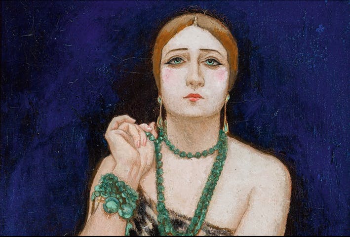 Ritratto di donna su fondo blu e con gioielli verdi