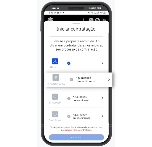 Tela de celular com ícones correspondentes aos formulários que devem ser preenchidos para contratação de proposta .