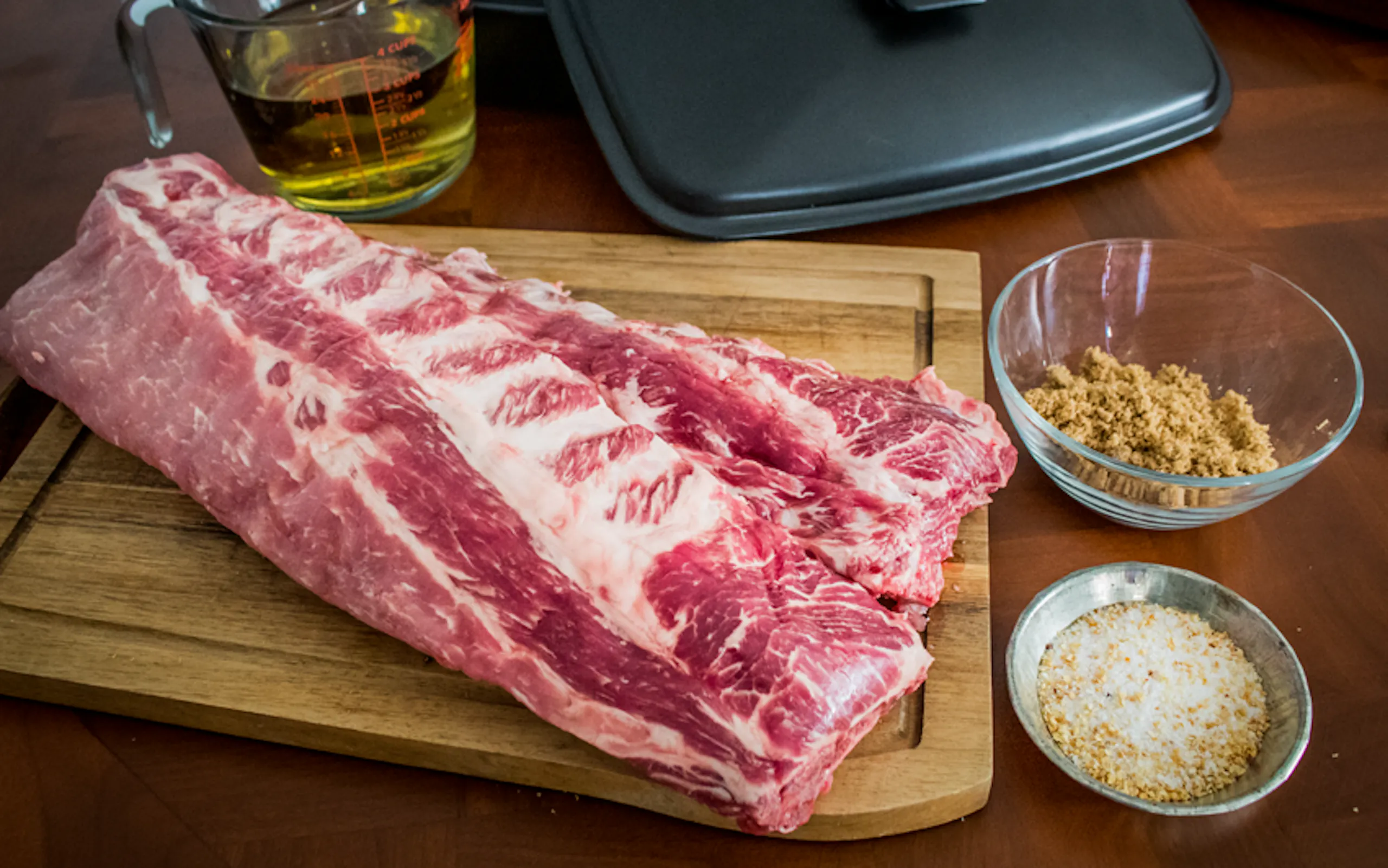 Best er að setja "rub" á rifin fyrst