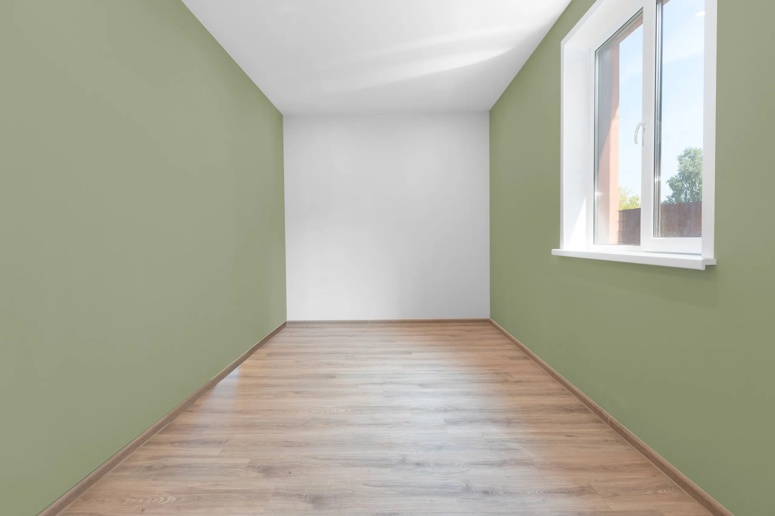 Tveir veggir í meðaldökkum, grænum lit