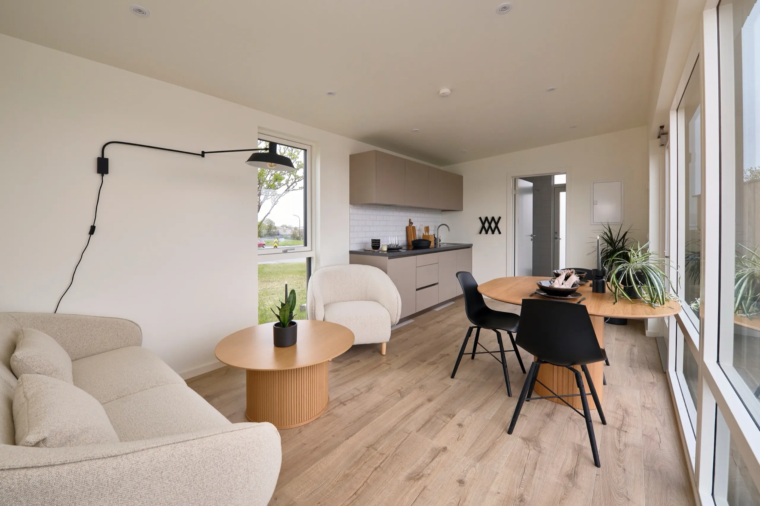 Fullbúið hús að innan