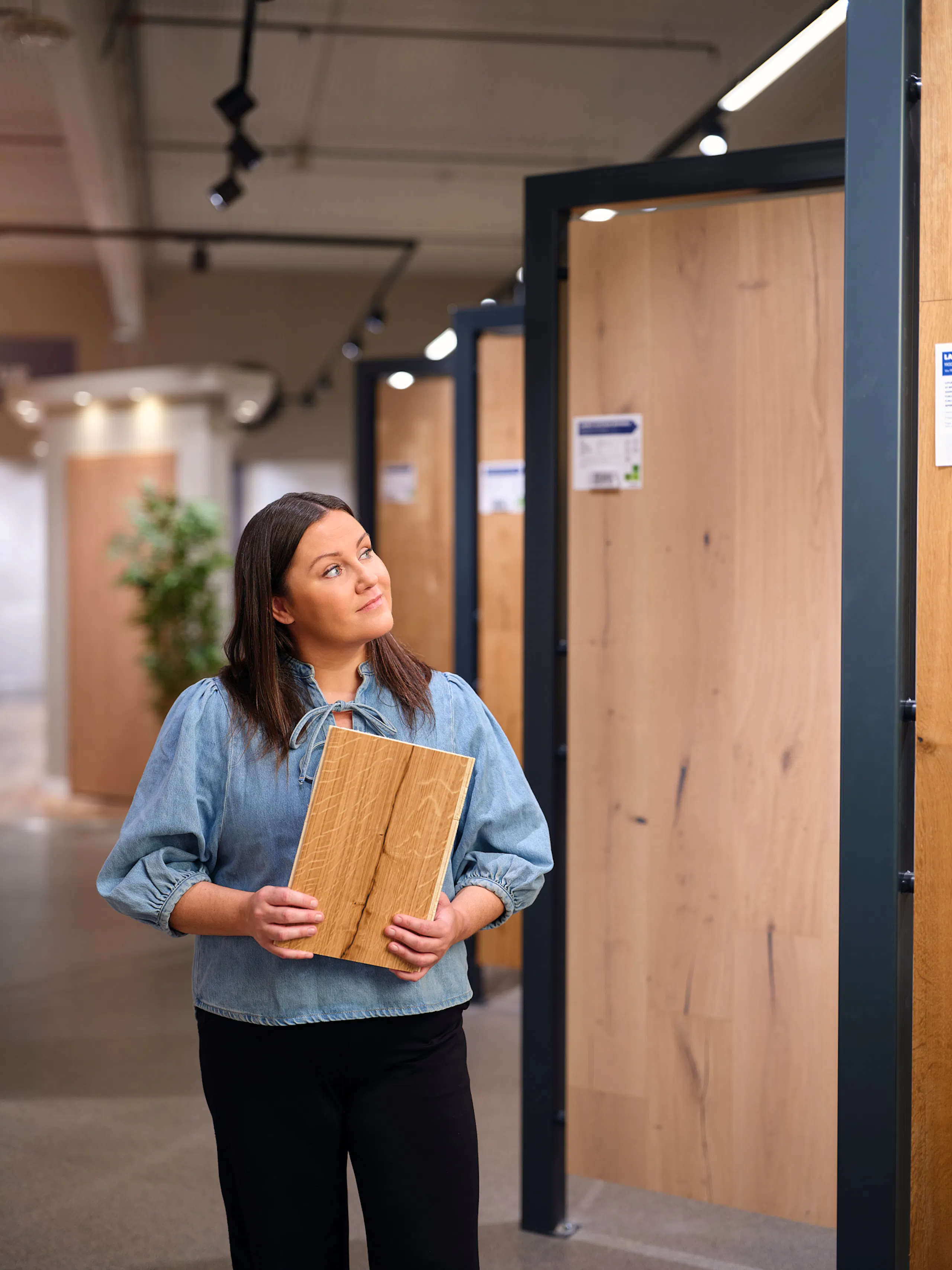 Anna Magga í gólfefnadeild