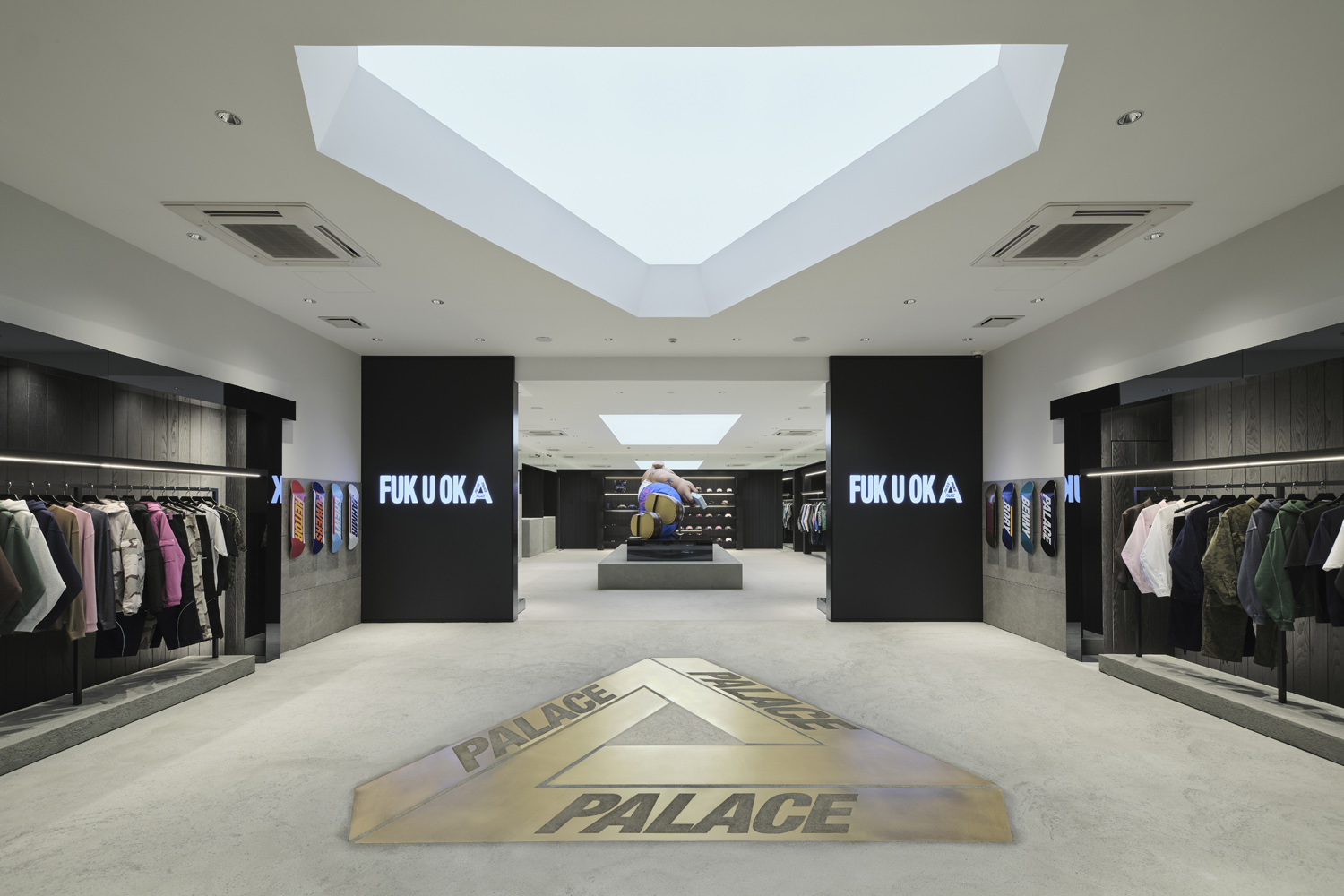 Palace Fukuoka Track pant 極少 店舗完売品 Palace Fukuoka Track pant 店舗完売品 jacket - メルカリ