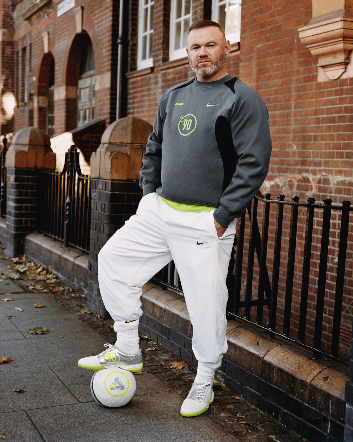 グレーXL PALACE NIKE TOTAL P90 CREW ナイキ PALACE NIKE TOTAL P90