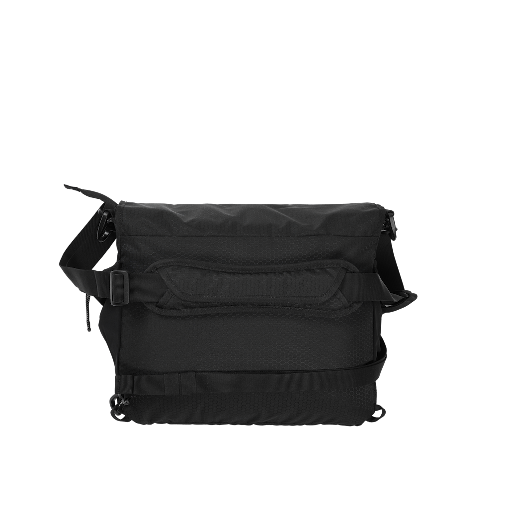 バッグ PALACE 3M CORDURA DESPATCH SHOULDER BAG 3M CORDURA DESPATCH SHOULDER BAG | PALACE SKATEBOARDS