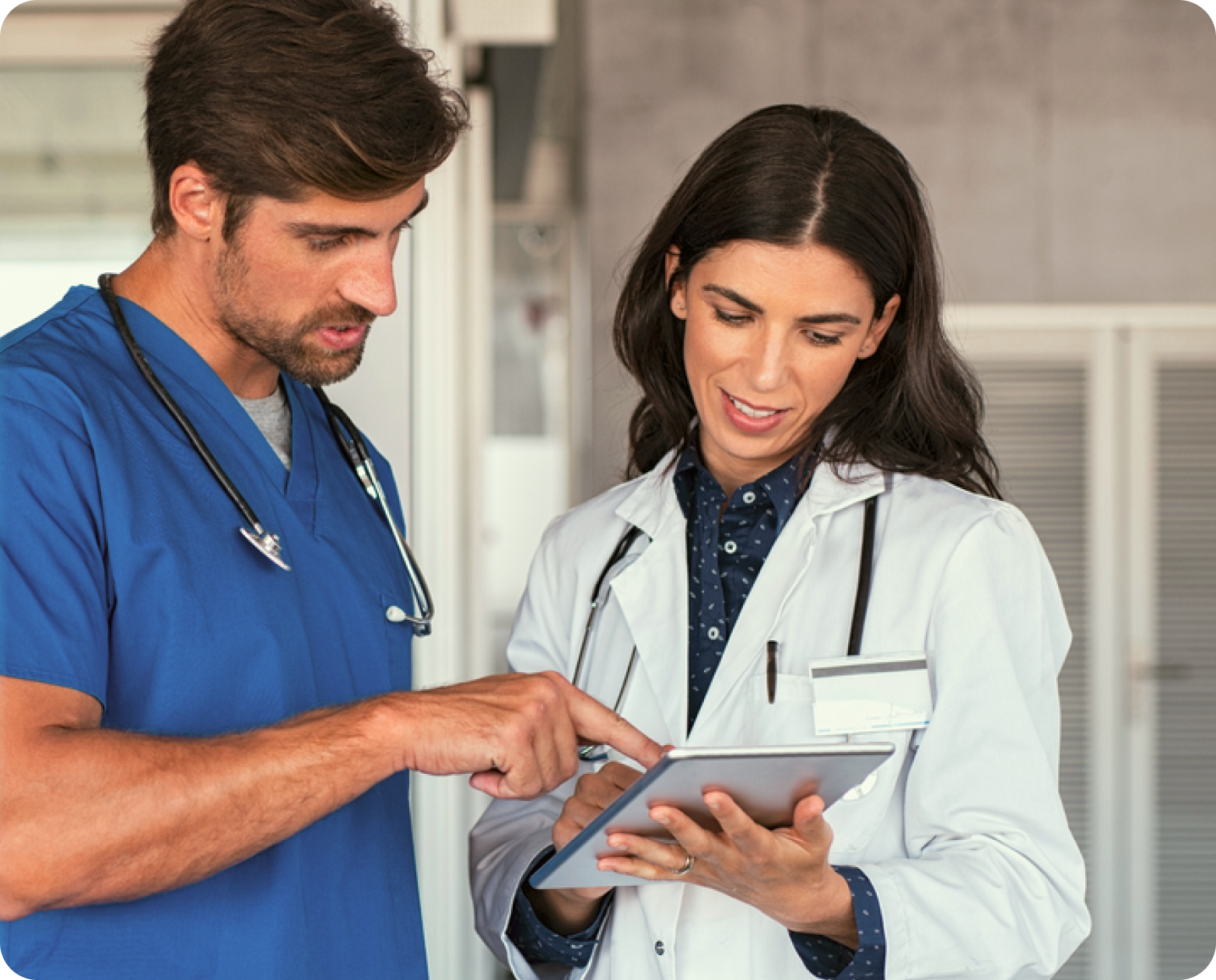 Physicians discussing how AI Scribe is helping them in their practice