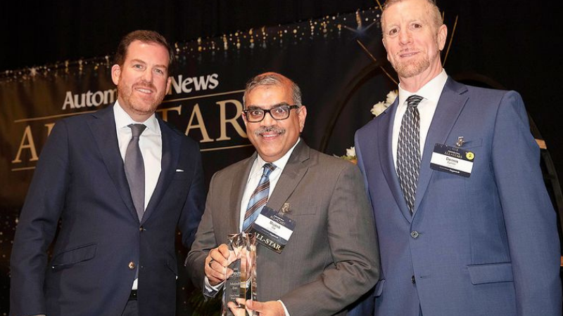 Mujeeb Ijaz Named 2021 All Star by Automotive News